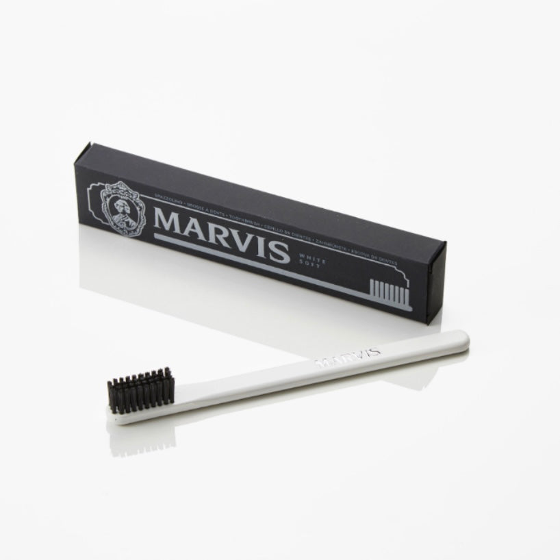 トゥースブラシ(WHITE) - MARVIS