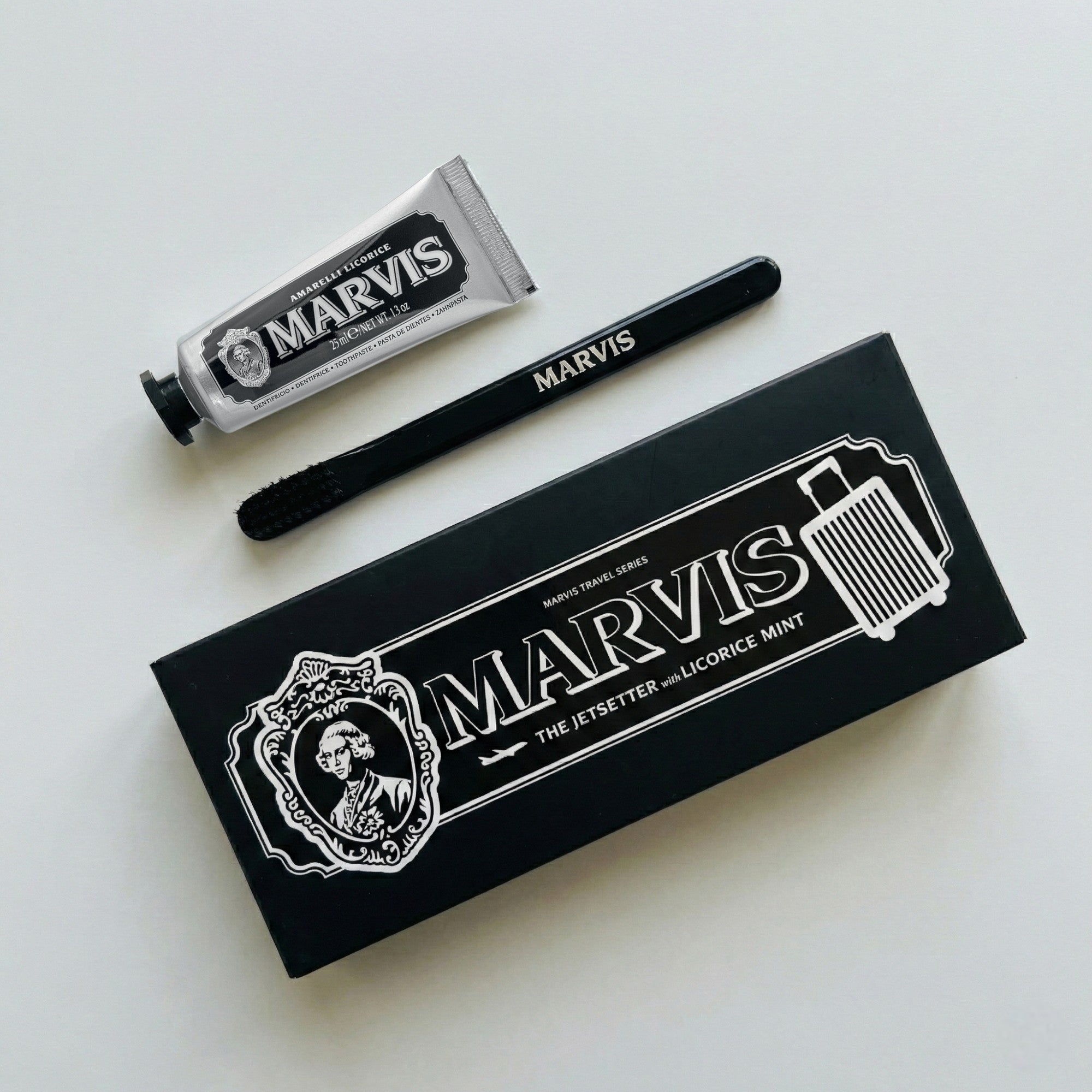 【再入荷｜日本限定】ザ・ジェットセッター（リコラス・ミント） - MARVIS